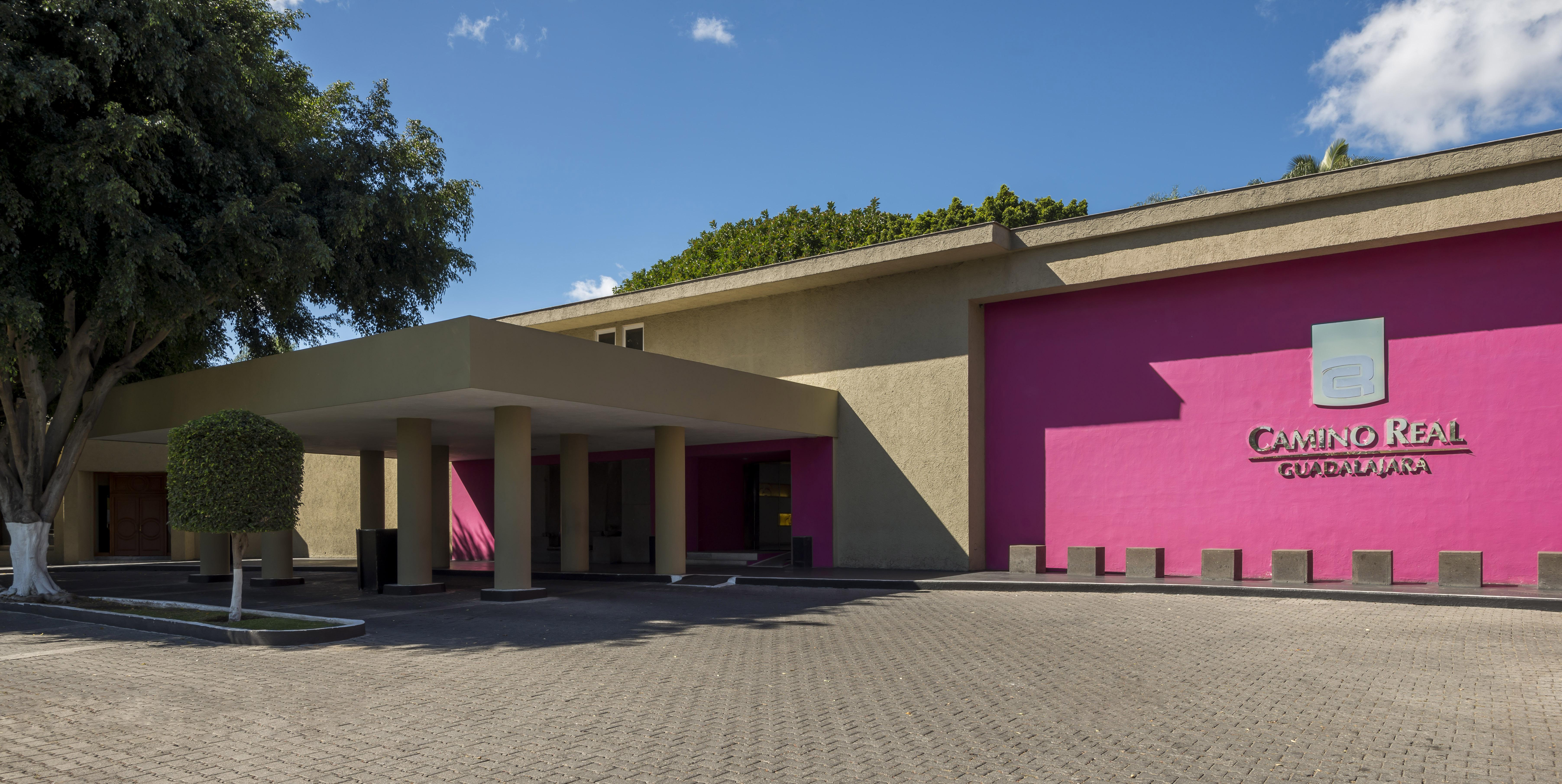 卡米诺雷亚尔瓜达拉哈拉酒店 萨波潘 外观 照片 CAMA Cultural Center