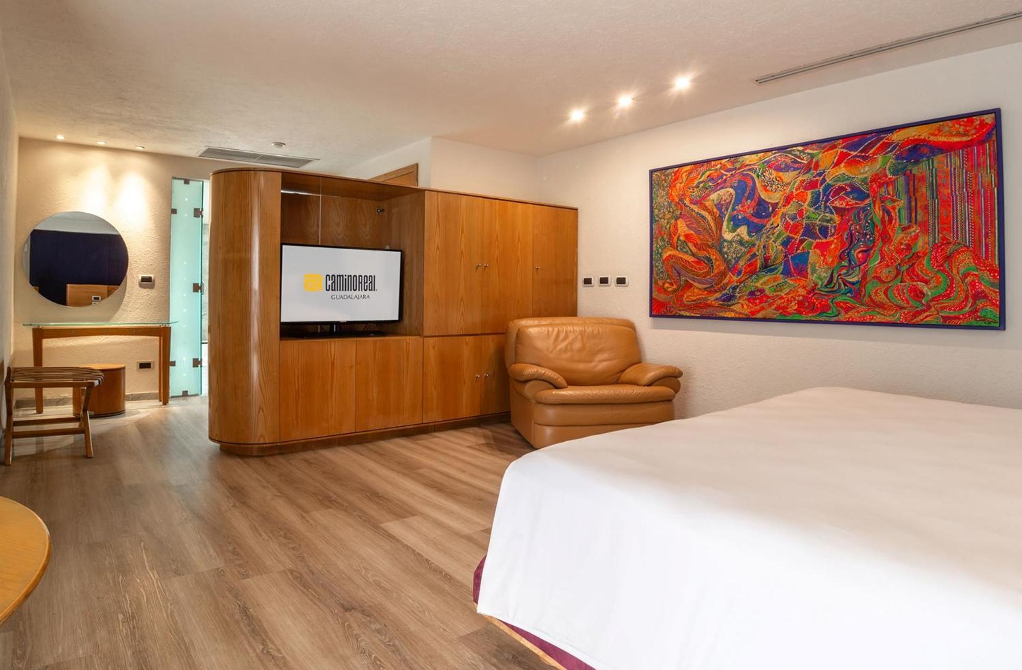 卡米诺雷亚尔瓜达拉哈拉酒店 萨波潘 外观 照片 A room at the hotel