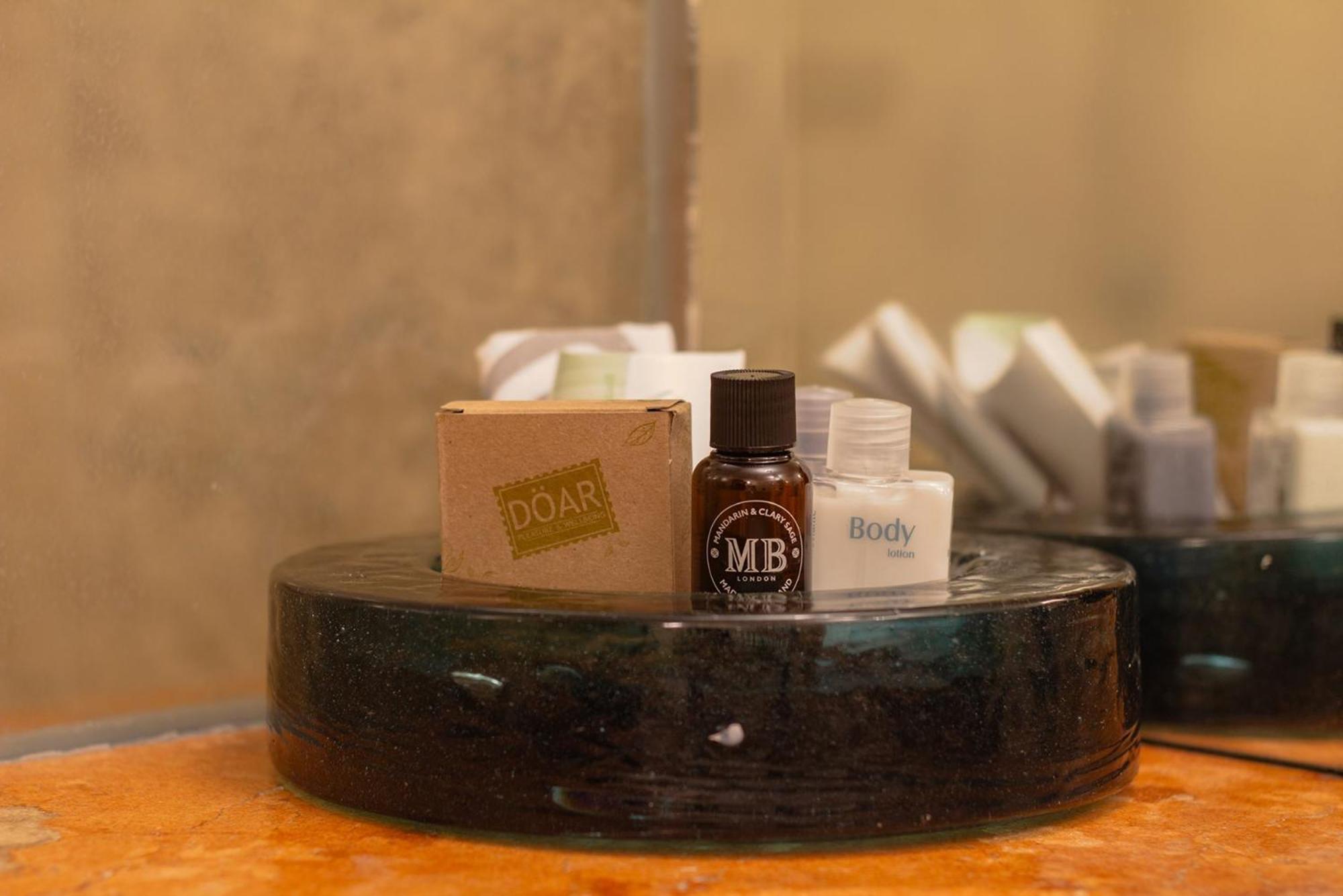 卡米诺雷亚尔瓜达拉哈拉酒店 萨波潘 外观 照片 Soap and body lotion